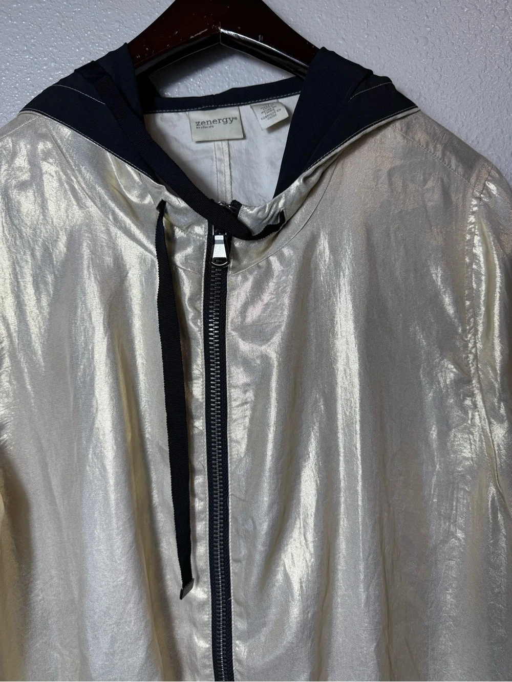 Chico’s Zenergy Metallic Hooded Anorak Utility Jacket Drawstring Waist Size 3/XL